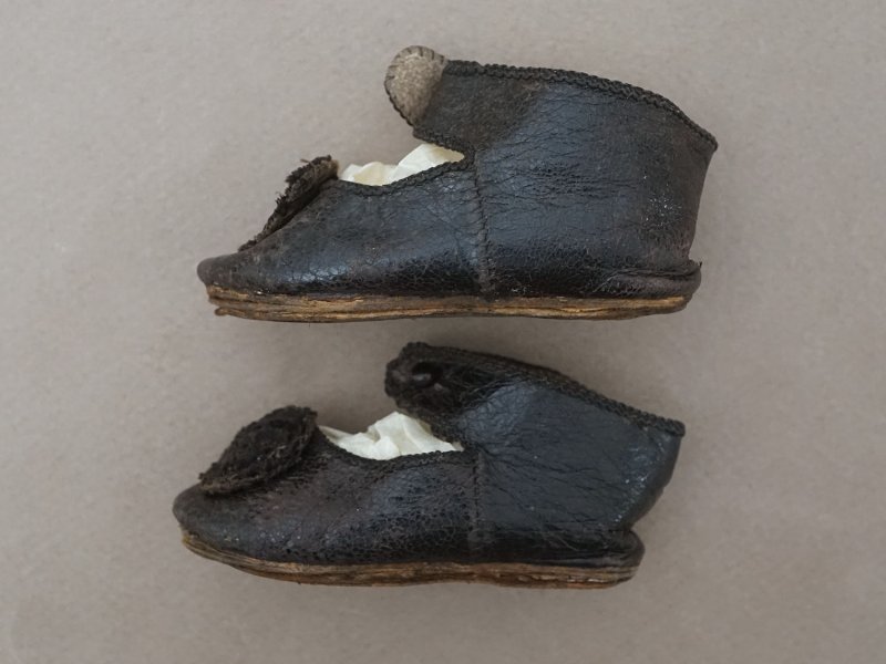 画像7: 19世紀末 アンティーク Louis Gustave Beaudelot JEMEAU ドールシューズ レザー 黒 (9) 約7.9×3.4cm