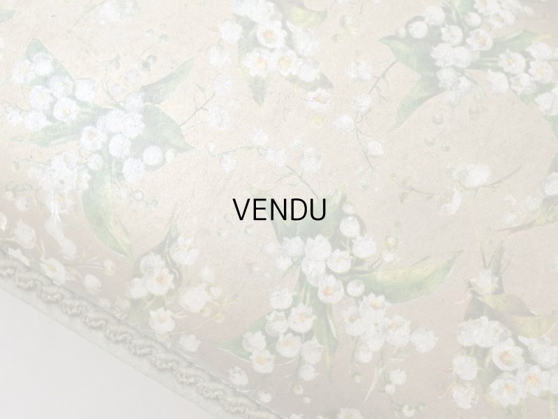 画像4: アンティーク 鈴蘭のお菓子箱 脚付き コンフィズリーの紙箱