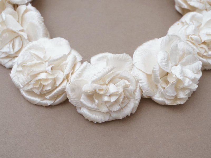 画像4: アンティーク シルクサテン 薔薇の布花のティアラ 花冠  エクリュ