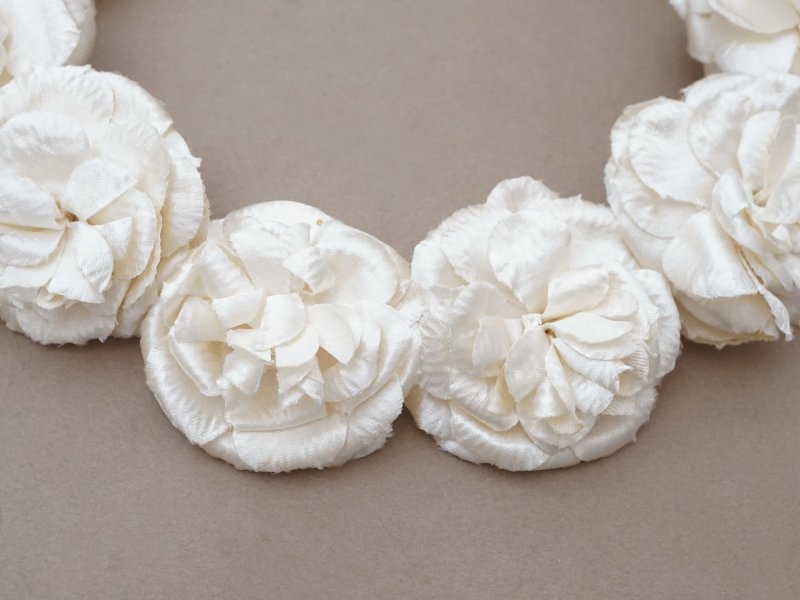 画像5: アンティーク シルクサテン 薔薇の布花のティアラ 花冠  エクリュ