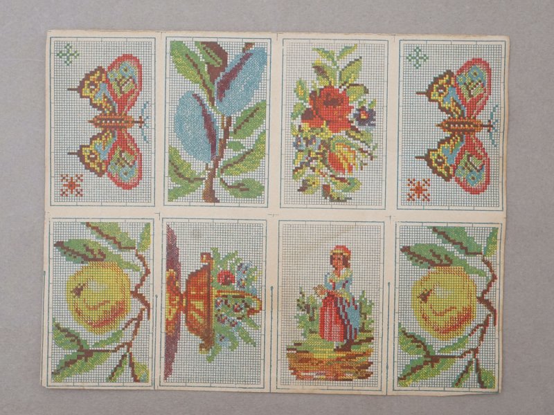 画像12: 19世紀末 アンティーク クロスステッチの図案帳 100ページ