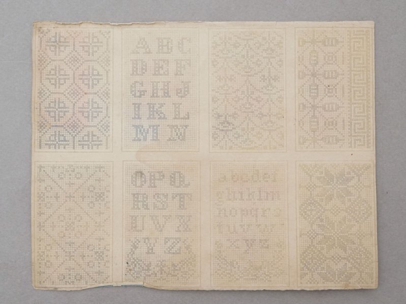 画像9: 19世紀末 アンティーク クロスステッチの図案帳 100ページ