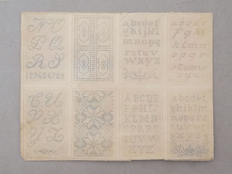 画像7: 19世紀末 アンティーク クロスステッチの図案帳 100ページ