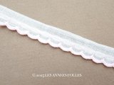 アンティーク スカラップトリム ドット刺繍入り ベビーピンク&ホワイト 1.3cm幅 