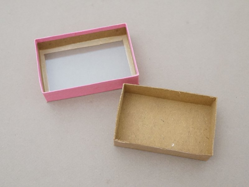 画像3: アンティーク ガラスの蓋の紙箱 ピンク