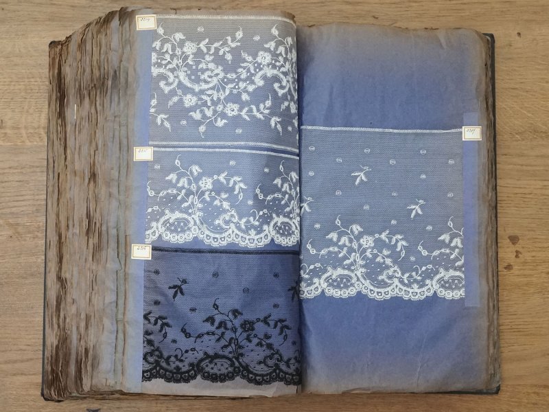 画像27: 1920年頃 アンティーク レースのサンプラー 210ページ