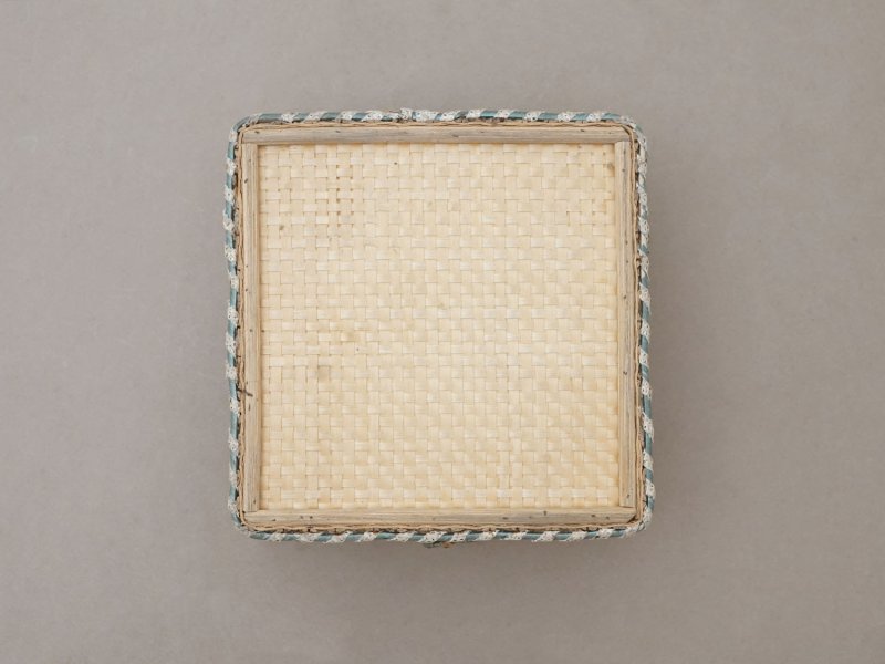 画像4: 19世紀 アンティーク お菓子箱 スモーキーブルー ドラジェ & チョコレート 