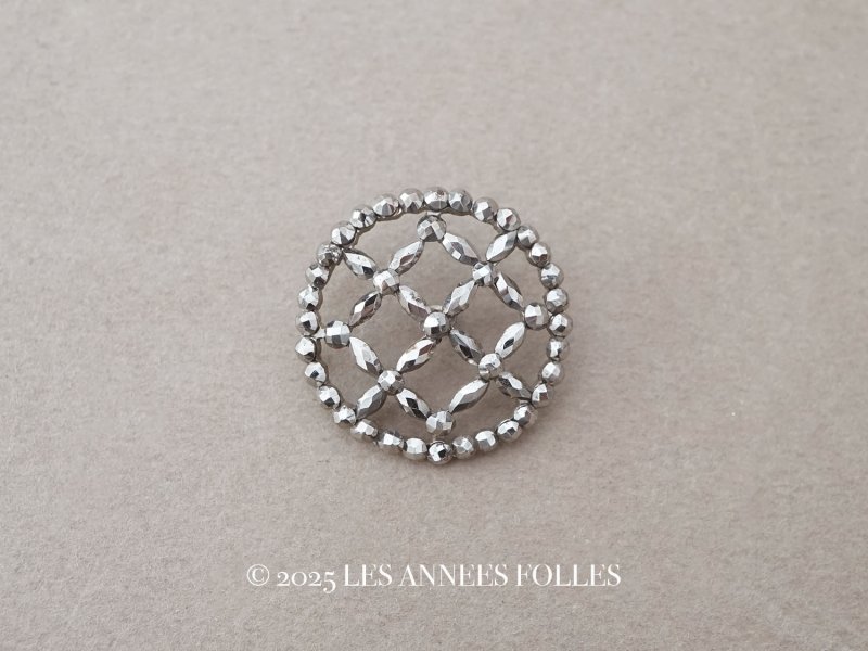 画像1: 19世紀初頭 アンティーク カットスチールボタン 2.6cm