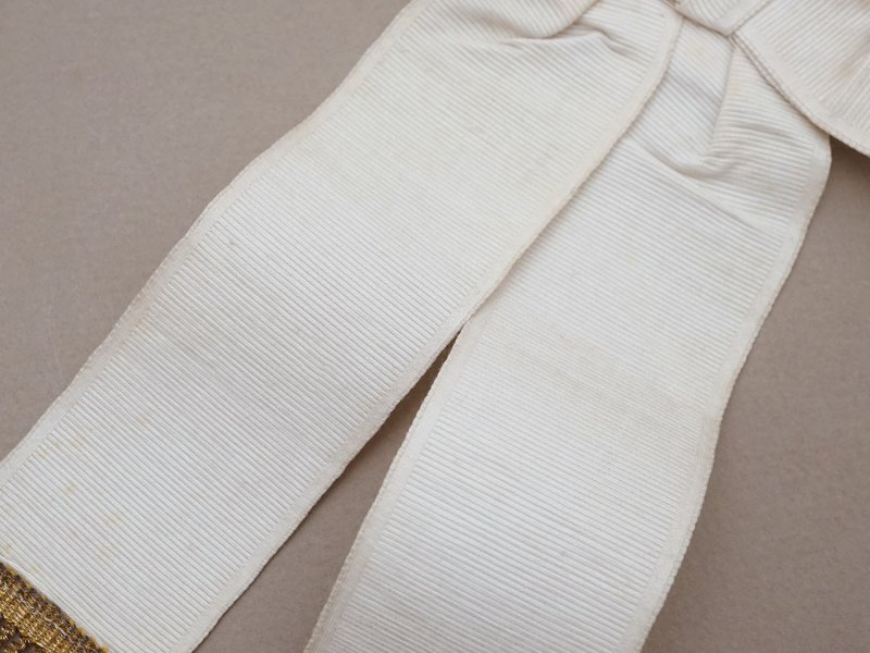 画像5: アンティーク ドール用 とても小さな腕章 初聖体 シルク製 オフホワイト