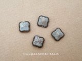 19世紀 アンティーク シルク製 小さなくるみボタン グレイ 10mm 4ピースのセット