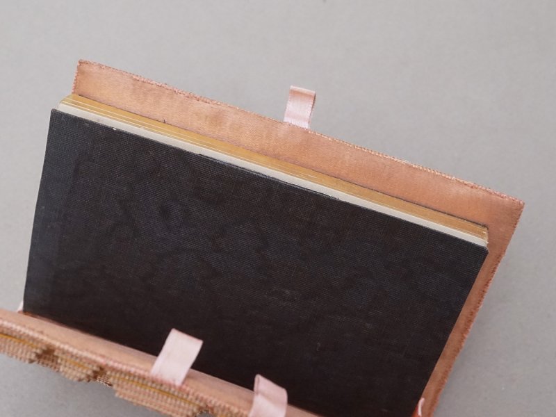 画像8: 19世紀 アンティーク 未使用 ピンクの手帳 イニシャル入り JF MJ 