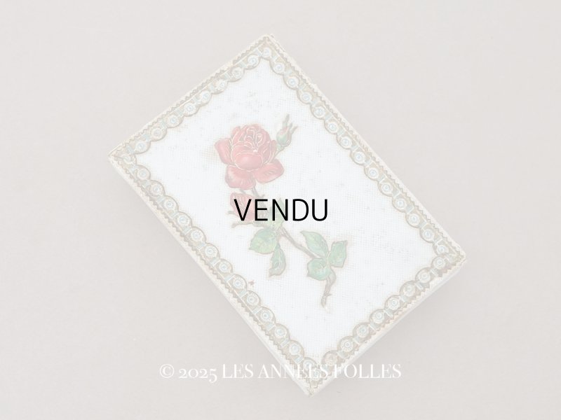 画像1: ＊蚤の市＊19世紀 アンティーク レースペーパー付き 紙箱 薔薇