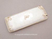 1900年頃 アンティーク シルクサテンのボックス オフホワイト