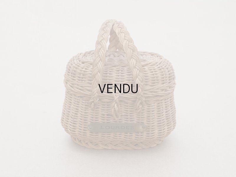 画像2: アンティーク ドール用 パニエ LOURDES ルルドの泉のプレート付