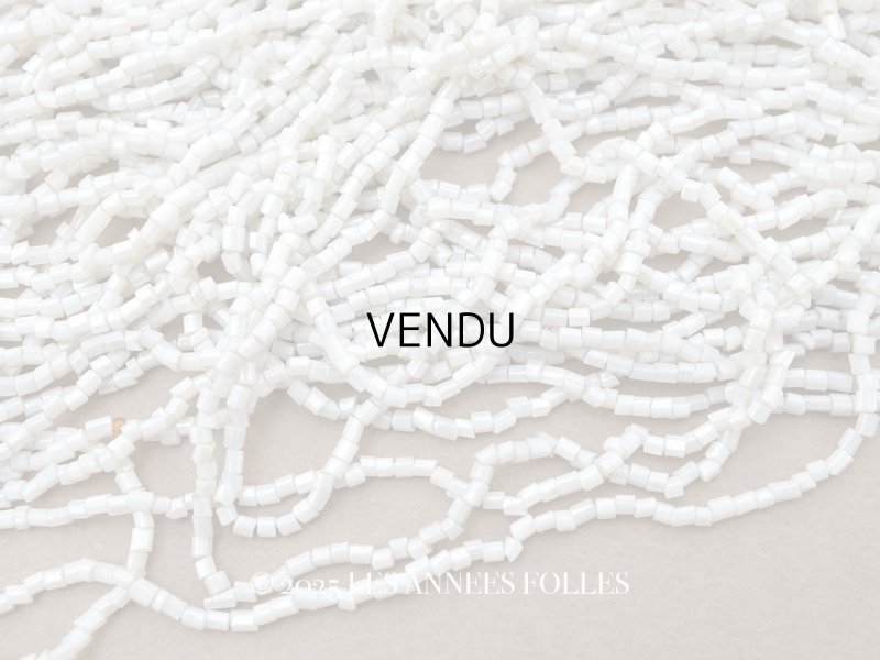 画像1: アンティーク シードビーズ グレイッシュホワイト ガラスビーズ 