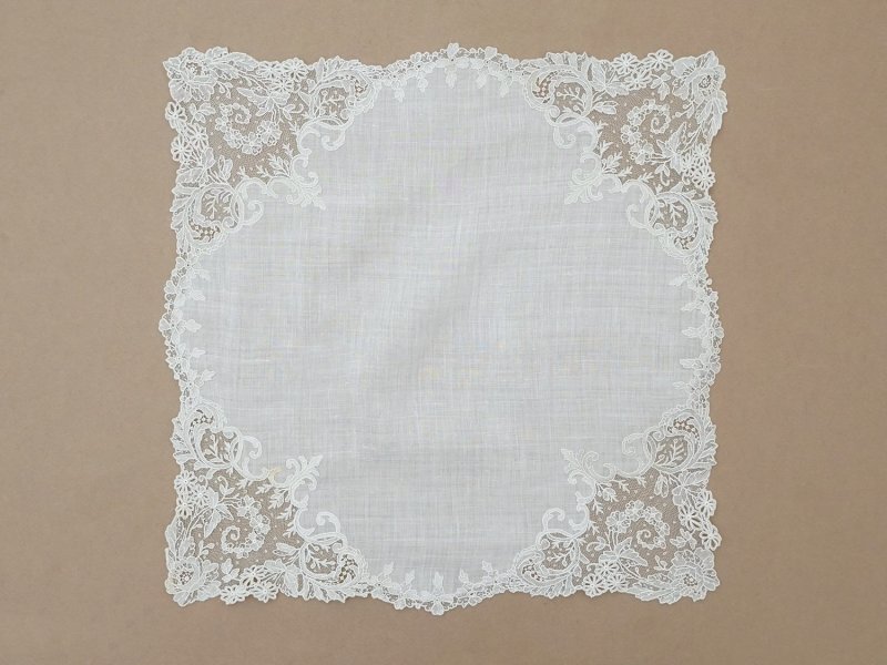 画像3: 【セール対象外】【クーポン対象外】19世紀 アンティーク ポワンドガーズ 結婚式のハンカチ【 ポワン・ド・ガーズ 】