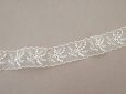 画像2: アンティーク 小さなポンポン付 レース  幅3.5cm (2)