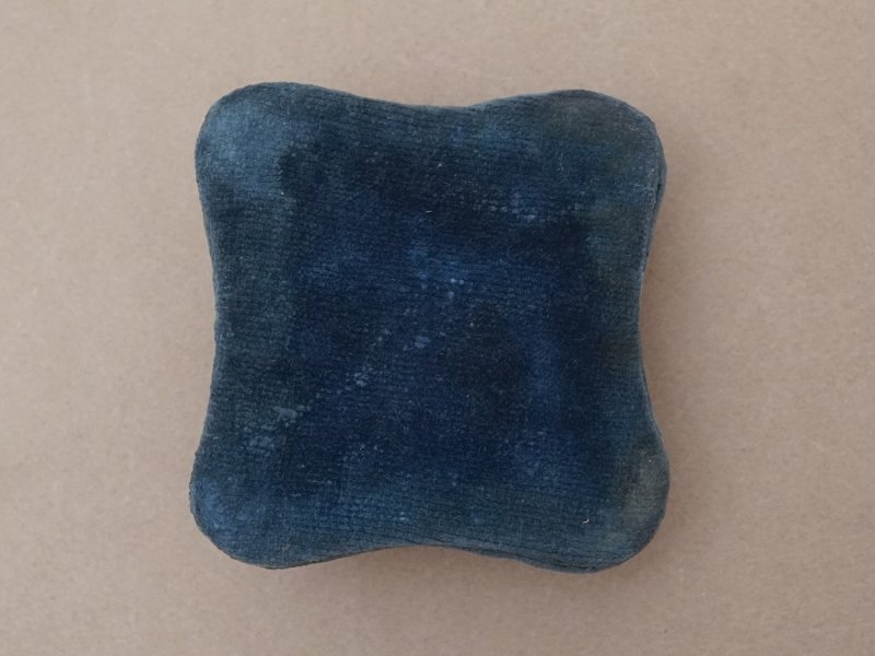 画像8: 1857〜1858年 アンティーク シルバー製 ピンクッション 花のガーランド 