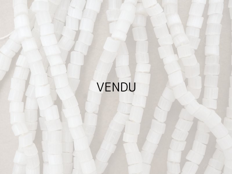 画像5: アンティーク ガラス製 サティネビーズ グレイッシュホワイト 1cm=4〜5粒 42〜52g