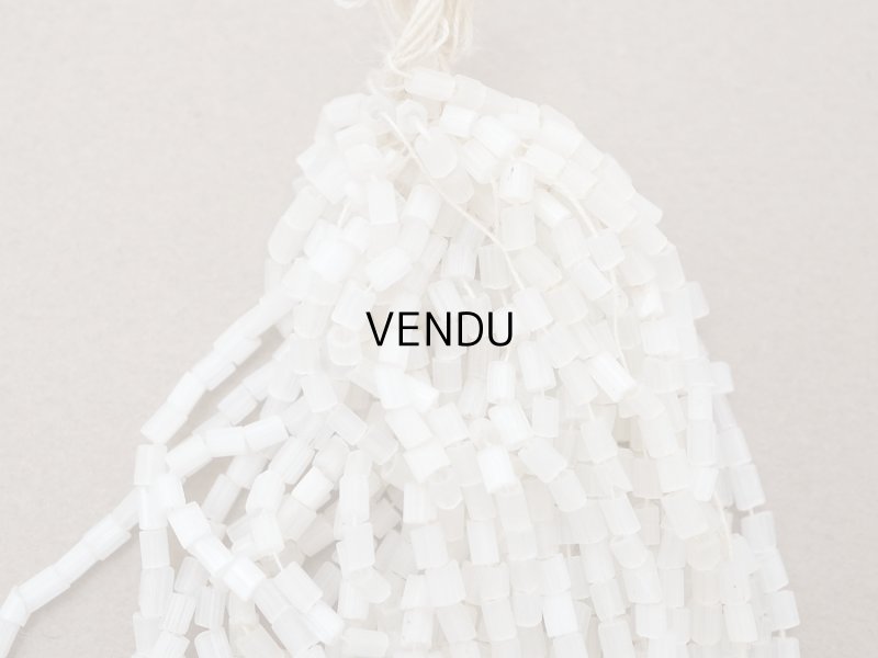 画像4: アンティーク ガラス製 サティネビーズ オフホワイト 1cm=4粒