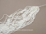 アンティーク シードビーズ エクリュ 生成り 1cm=10粒 85〜88g キャビアビーズ マイクロビーズ