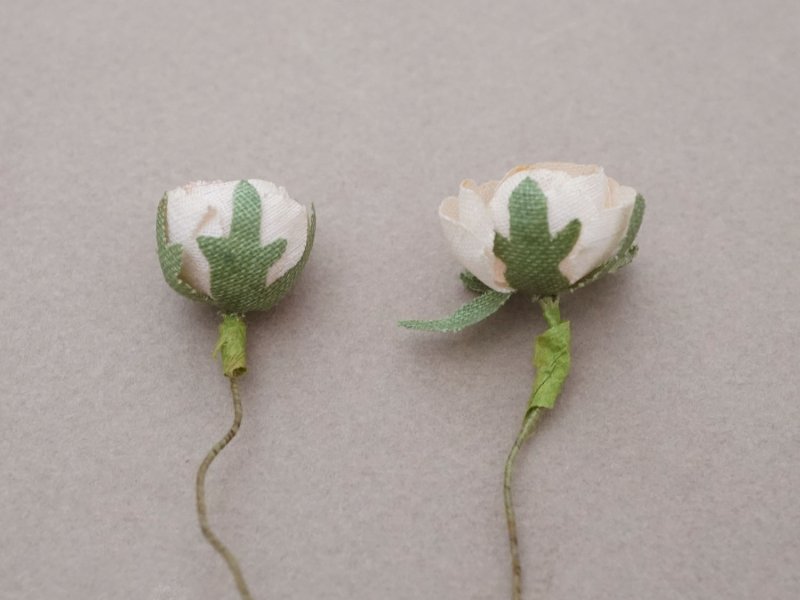 画像3: アンティーク 小さな薔薇の布花 2ピースのセット パウダーピンク ドール用