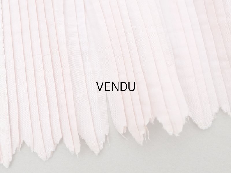 画像8: 19世紀末 アンティーク  ベビーピンク シルク製プリーツ ドレスの裾  2m 幅14cm