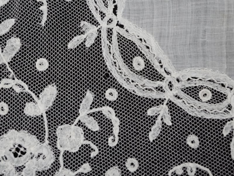 画像6: 19世紀末 アンティーク  結婚式のハンカチ 薔薇模様 アプリカシオン・アングルテール (ボビンレース)　