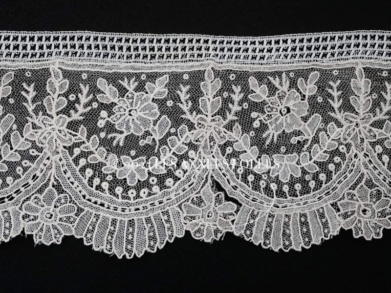 画像17: 19世紀末 アンティーク ポワンドガーズのボーダー ニードルレース  3.8m 8cm幅 花とリーフのガーランド 【ポワン・ド・ガーズ】