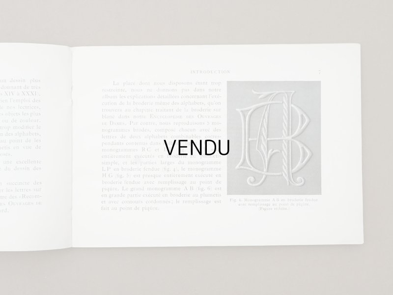 画像6: アンティーク DMC 刺繍図案帳 MONOGRAMMES ET ALPHABETS COMBINABLES - BIBLIOTHEQUE D.M.C -