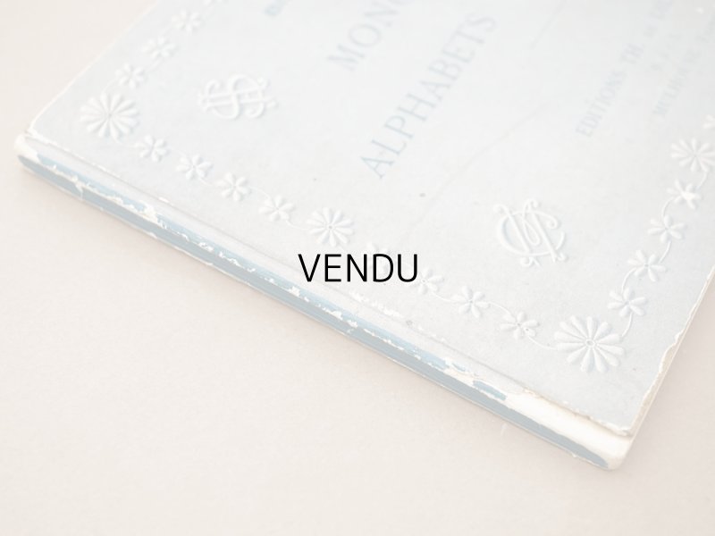 画像3: アンティーク DMC 刺繍図案帳 MONOGRAMMES ET ALPHABETS COMBINABLES - BIBLIOTHEQUE D.M.C -