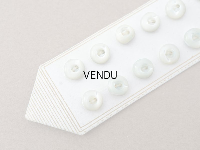 画像3: アンティーク マザーオブパール製 極小 ボタン 6mm 12ピース シェルボタン パウダーグリーン