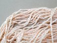 画像4: アンティーク ガラス製 サティネビーズ パウダーピンク 1cm=4粒 (4)