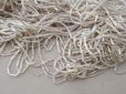画像4: アンティーク スフレビーズ オーロラ加工 ライン入り 2×6.5cm ストライプ 146g (4)