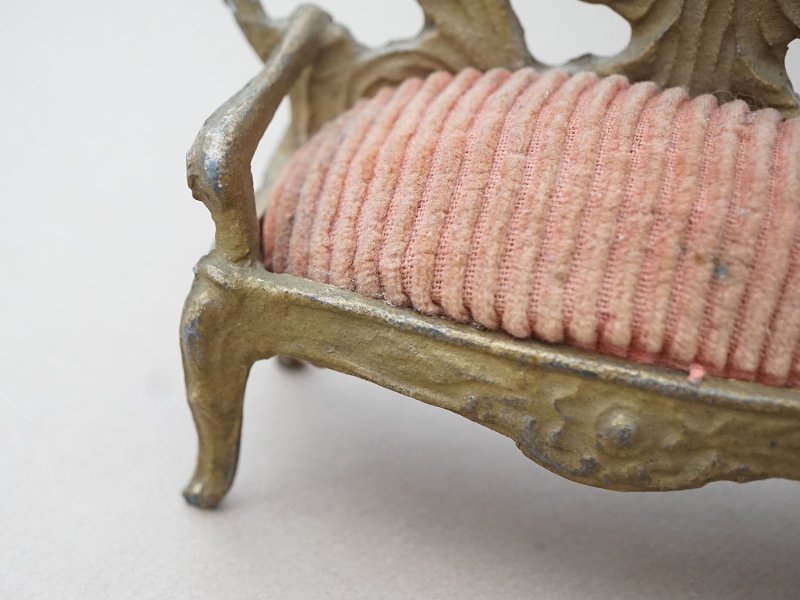 画像6: アンティーク ソファ型 ジュエリースタンド 懐中時計スタンド