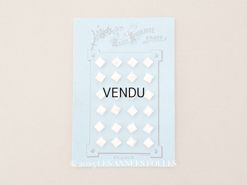 画像1: アンティーク カット入り シェルボタン 立体的なダイヤ型 スタッズ型 6mm 24ピース パールホワイト