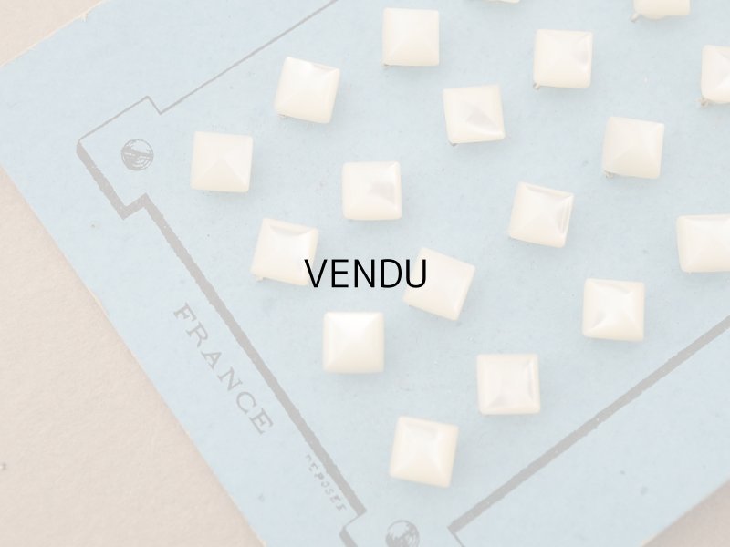 画像4: アンティーク カット入り シェルボタン 立体的なダイヤ型 スタッズ型 6mm 24ピース パールホワイト