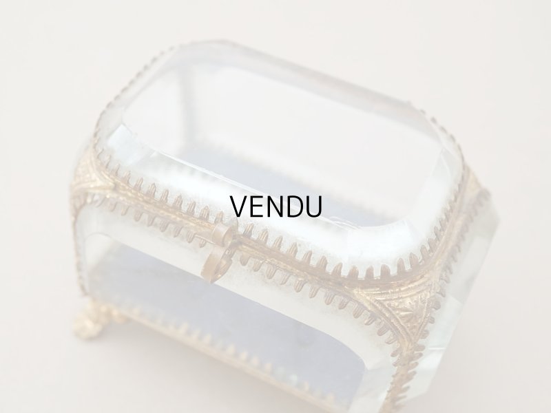 画像6: アンティーク ジュエリーボックス スモーキーブルーのシルククッション 