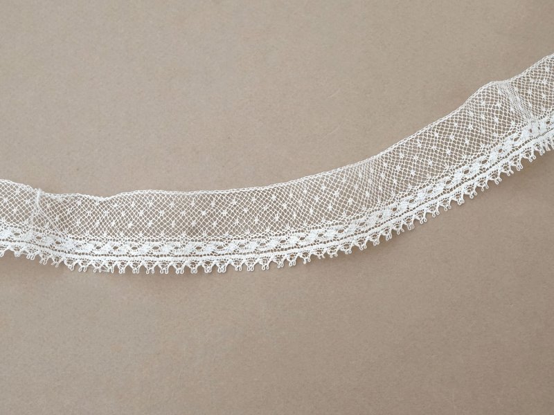 画像2: アンティーク ドット柄 スカラップ チュールレース 3.5cm幅