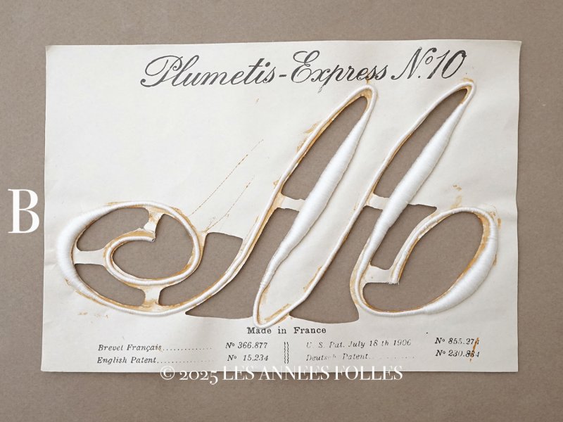 画像5:  アンティーク  モノグラムシート イニシャル モノグラム 【M】 N10  PLUMETIS EXPRESS