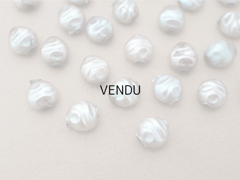 画像2: アンティーク サフィレット色 スフレビーズ 9mm 約30ピースのセット 吹きガラス製ビーズ 