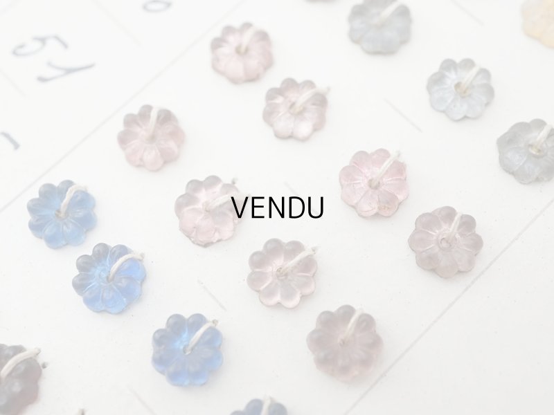 画像6: アンティーク  サンプラー 花型のガラスビーズ - A.S.F. -