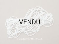 アンティーク ガラス製 サティネビーズ オフホワイト 11g 1cm=7.5粒