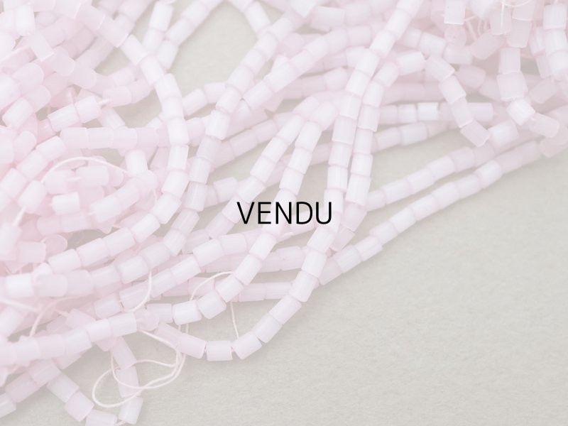 画像9: アンティーク ガラス製 サティネビーズ ベビーピンク 78g 1cm=4.5粒