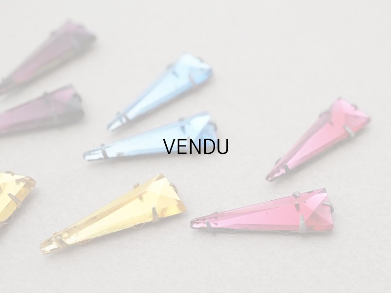 画像3: 19世紀末 アンティーク グラスストーン 8ピースのセット ラインストーン