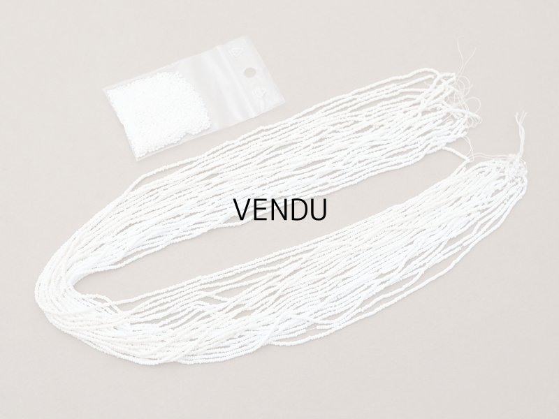 画像2: アンティーク 極小 シードビーズ ホワイト＆クリーム色 1cm=12粒 キャビアビーズ マイクロビーズ 