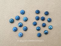 アンティーク シルク製 くるみボタン 極小 約5mm ブルー 19ピースのセット ジュエリーボックス用 ドール用
