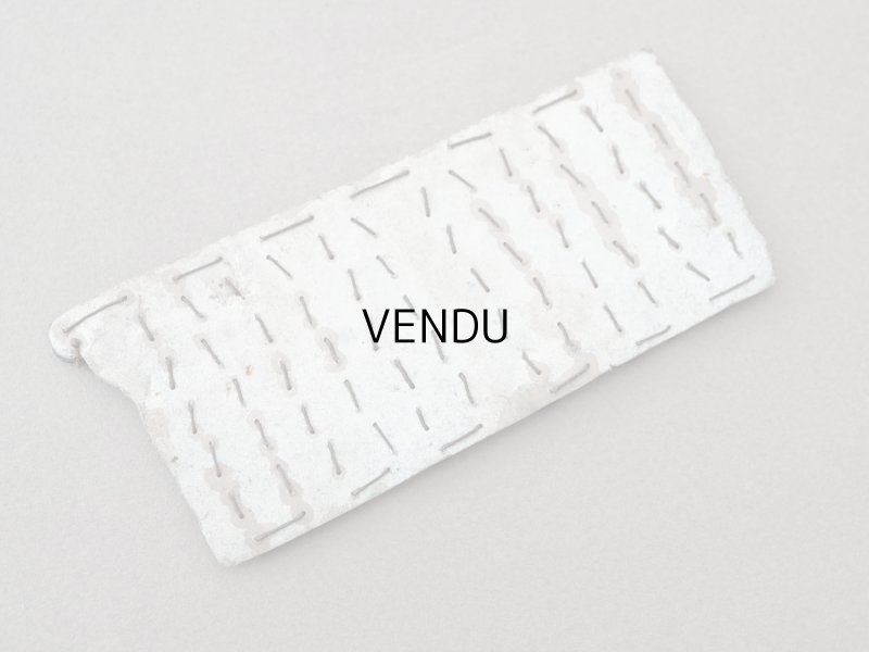 画像3: ＊蚤の市＊ アンティーク ボタン ベークライト製 8mm弱 72ピースのセット 黒