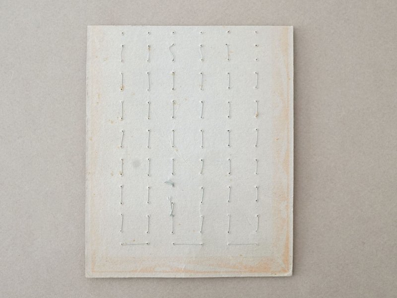 画像3: ＊蚤の市＊ アンティーク シルク製 くるみボタン 12mm 42ピースのセット マスタード色