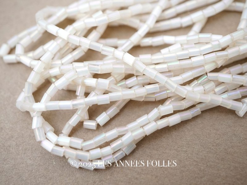 画像1: アンティーク ガラス製 オーロラ加工 サティネビーズ ホワイト オーロラ色 1cm=4粒 